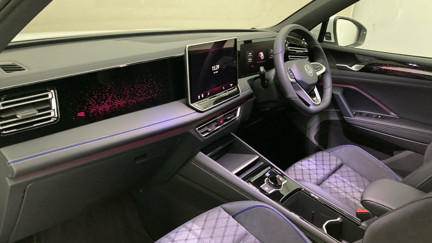 Used Volkswagen Tiguan 2025 for sale - 76762329: Photo 2