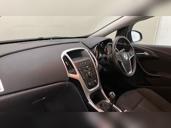 Used Vauxhall Astra 2014 for sale - 78270576: Photo