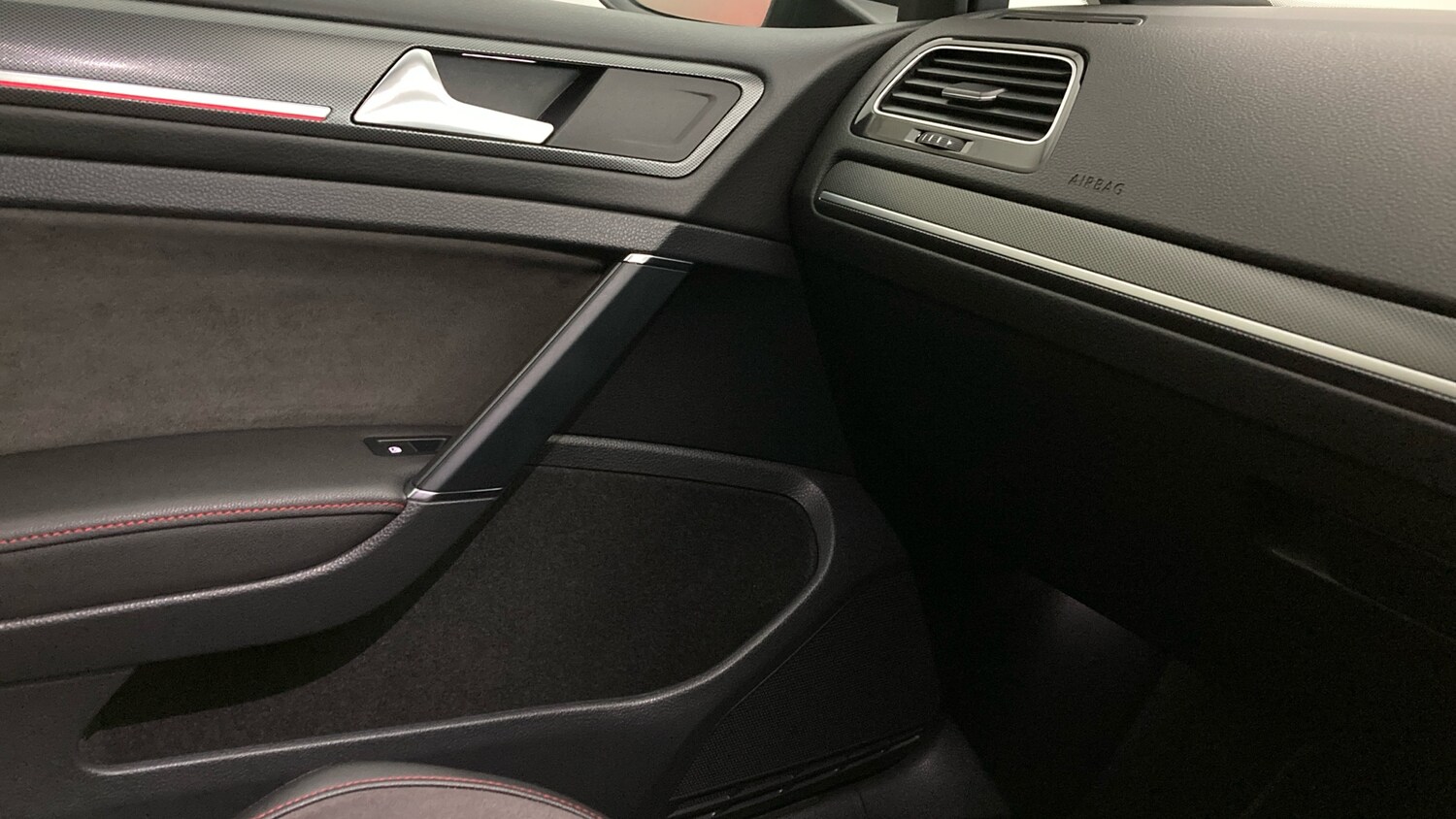 Used Volkswagen Golf 2020 for sale - 77570531: Photo 35