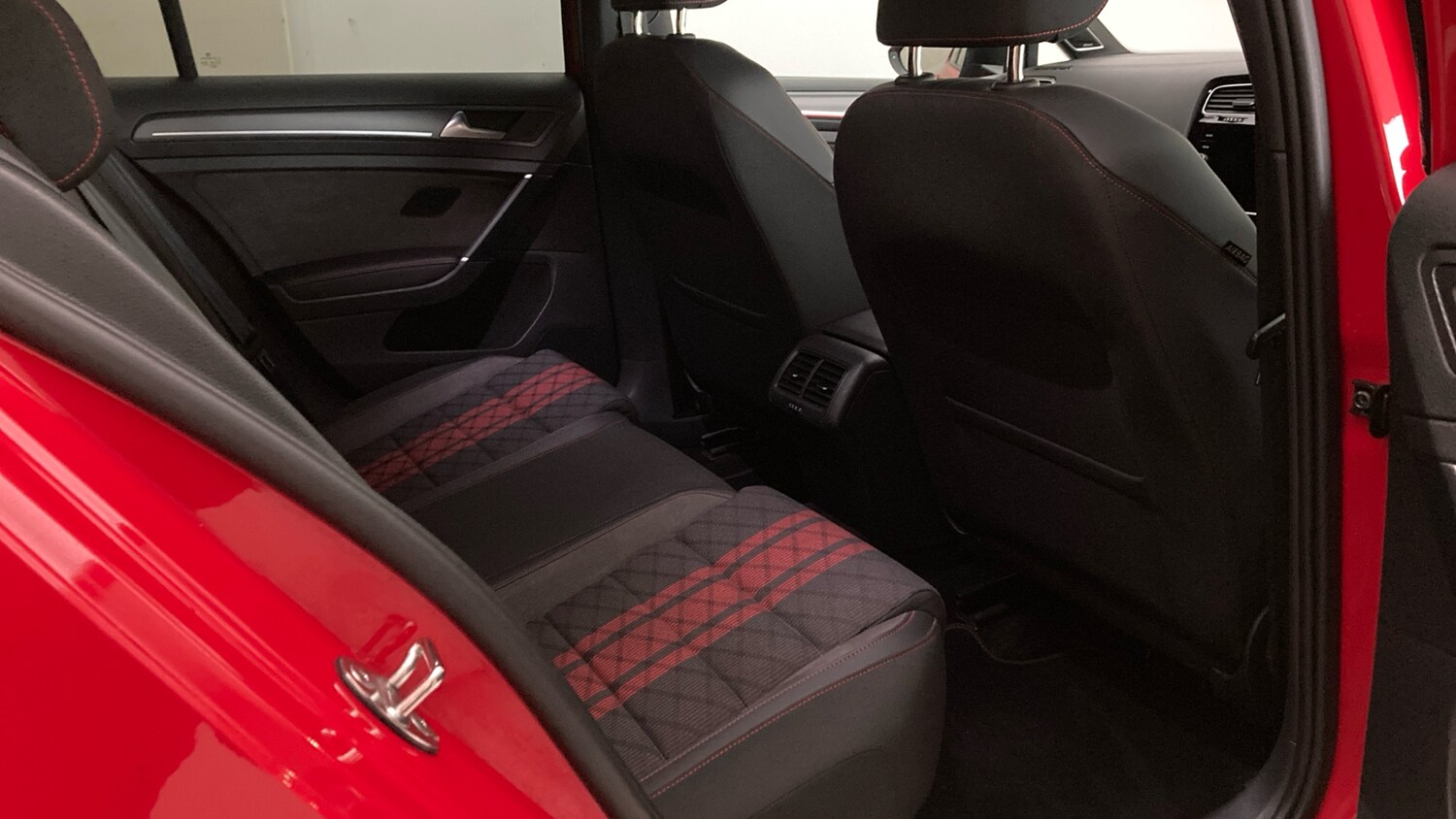 Used Volkswagen Golf 2020 for sale - 77570531: Photo 37