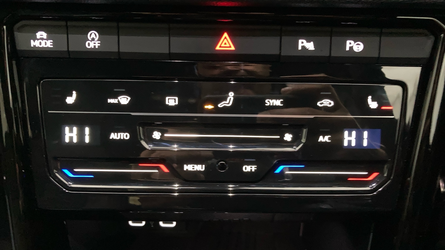 Used Volkswagen T-Roc 2025 for sale - 76907667: Photo 13