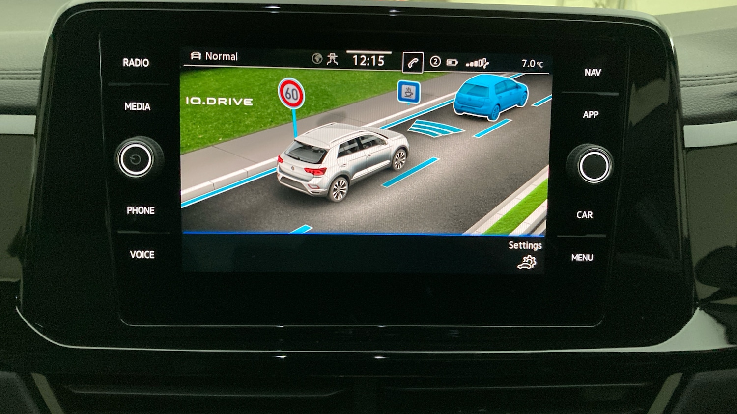 Used Volkswagen T-Roc 2025 for sale - 76907667: Photo 26