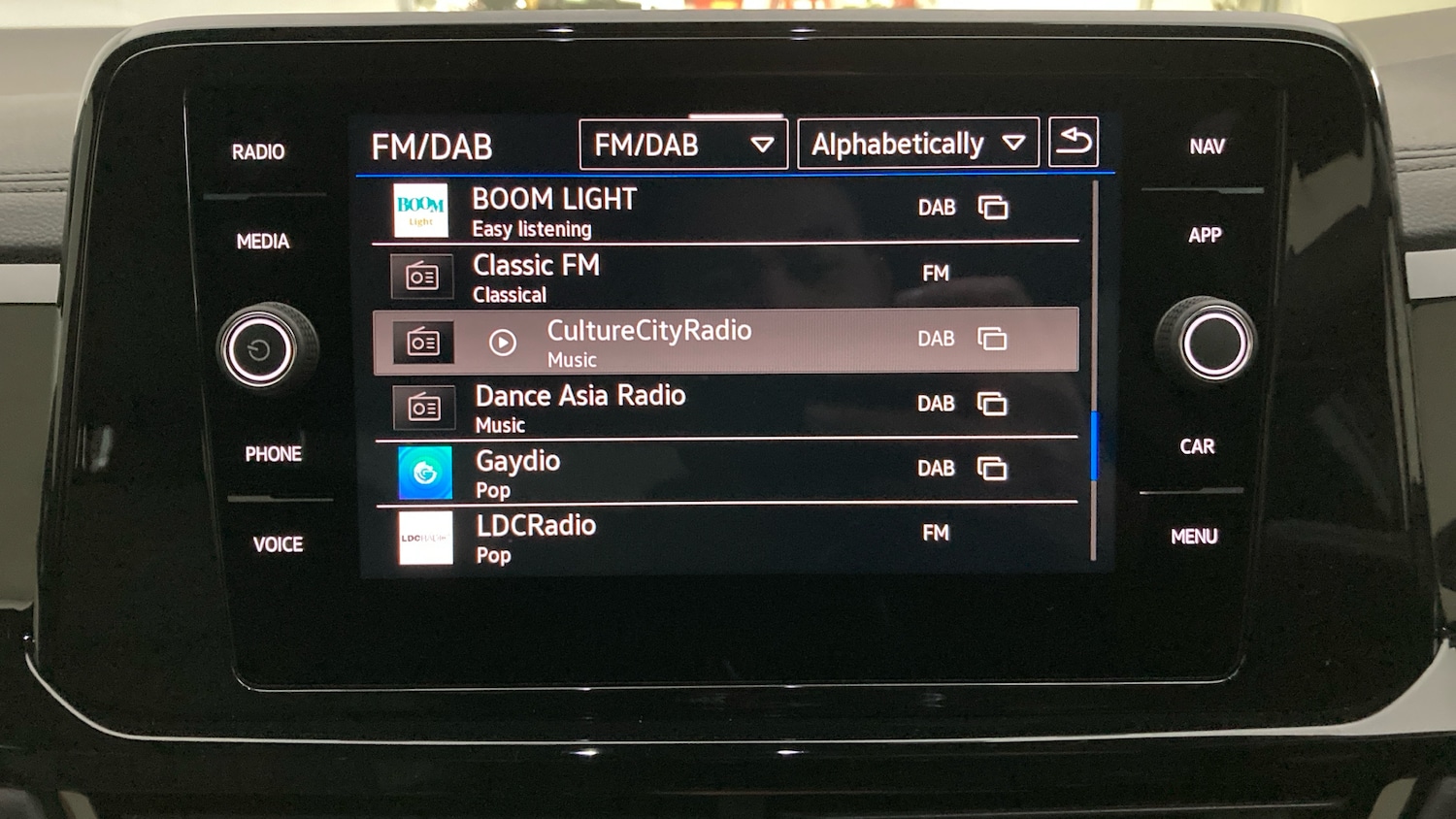 Used Volkswagen T-Roc 2025 for sale - 76907667: Photo 28