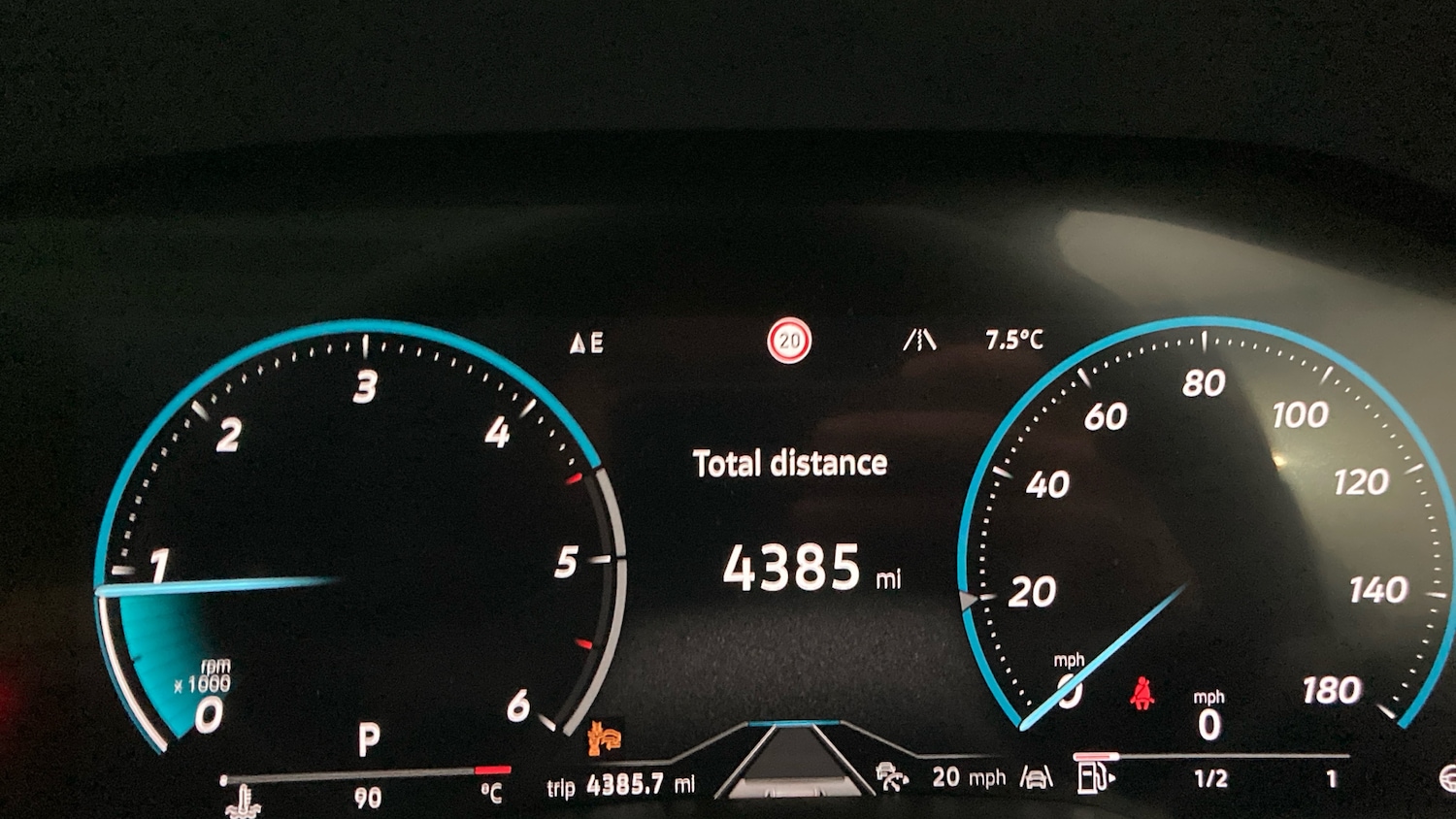 Used Volkswagen Touareg 2025 for sale - 77245456: Photo 11