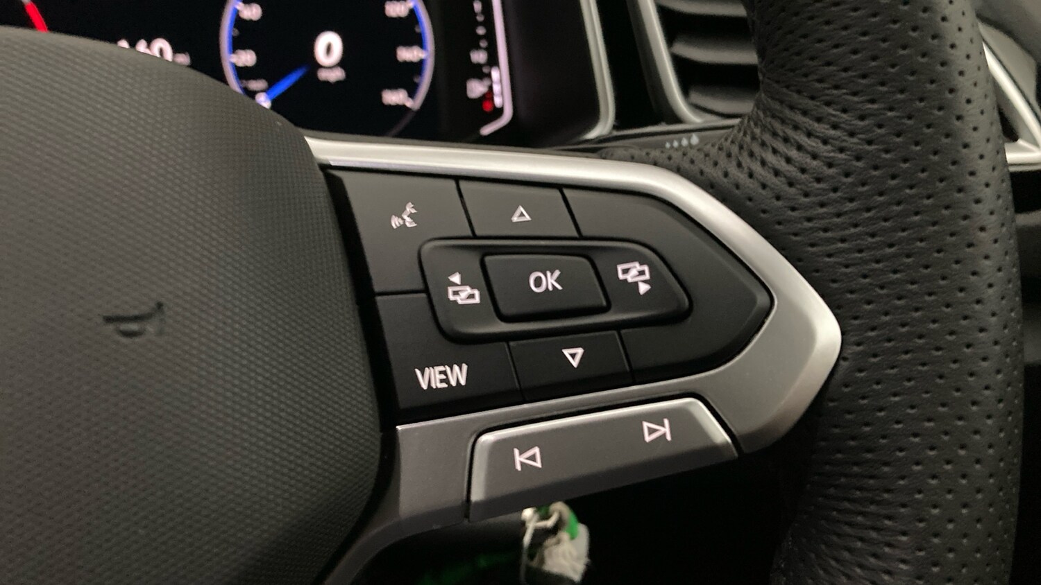 Used Volkswagen T-Roc 2025 for sale - 78149843: Photo 18