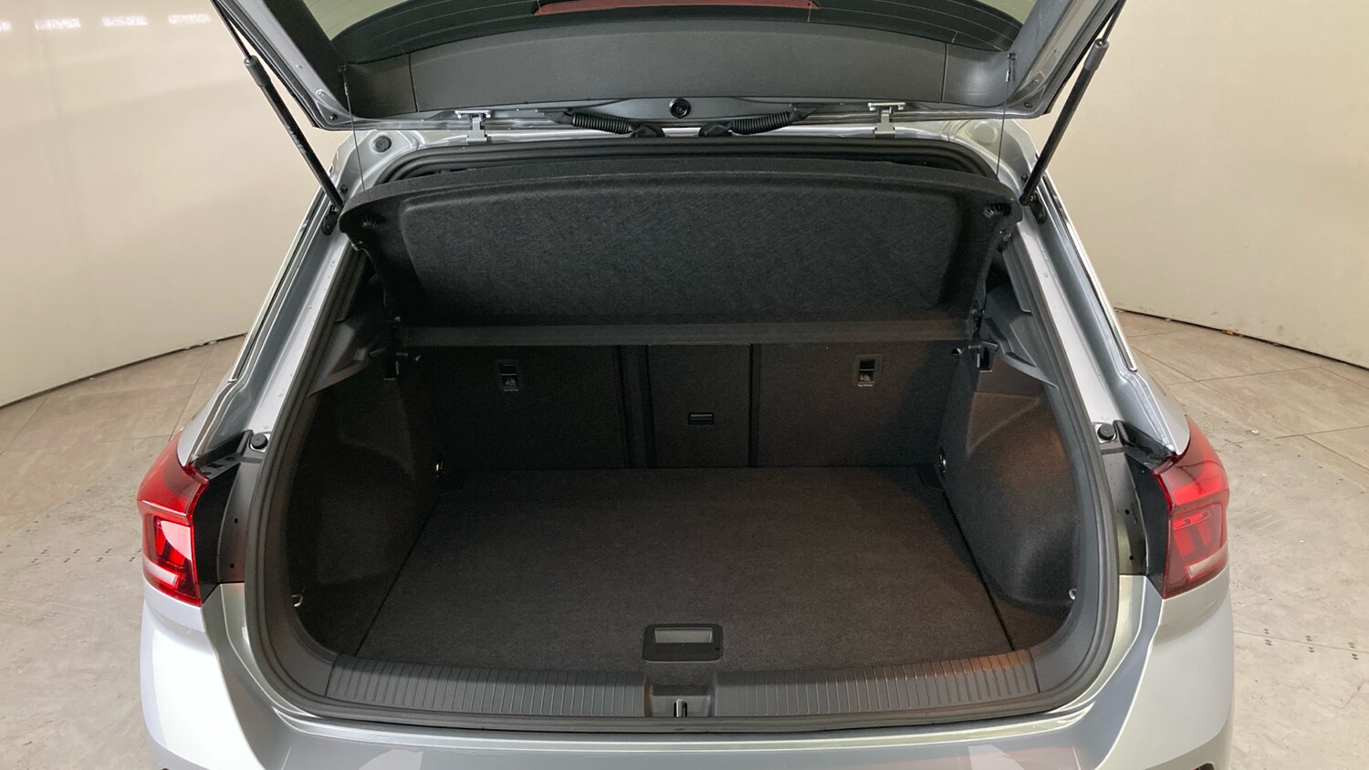 Used Volkswagen T-Roc 2025 for sale - 78149843: Photo 20