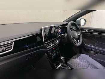 Used Volkswagen T-Roc 2025 for sale - 78149843: Photo