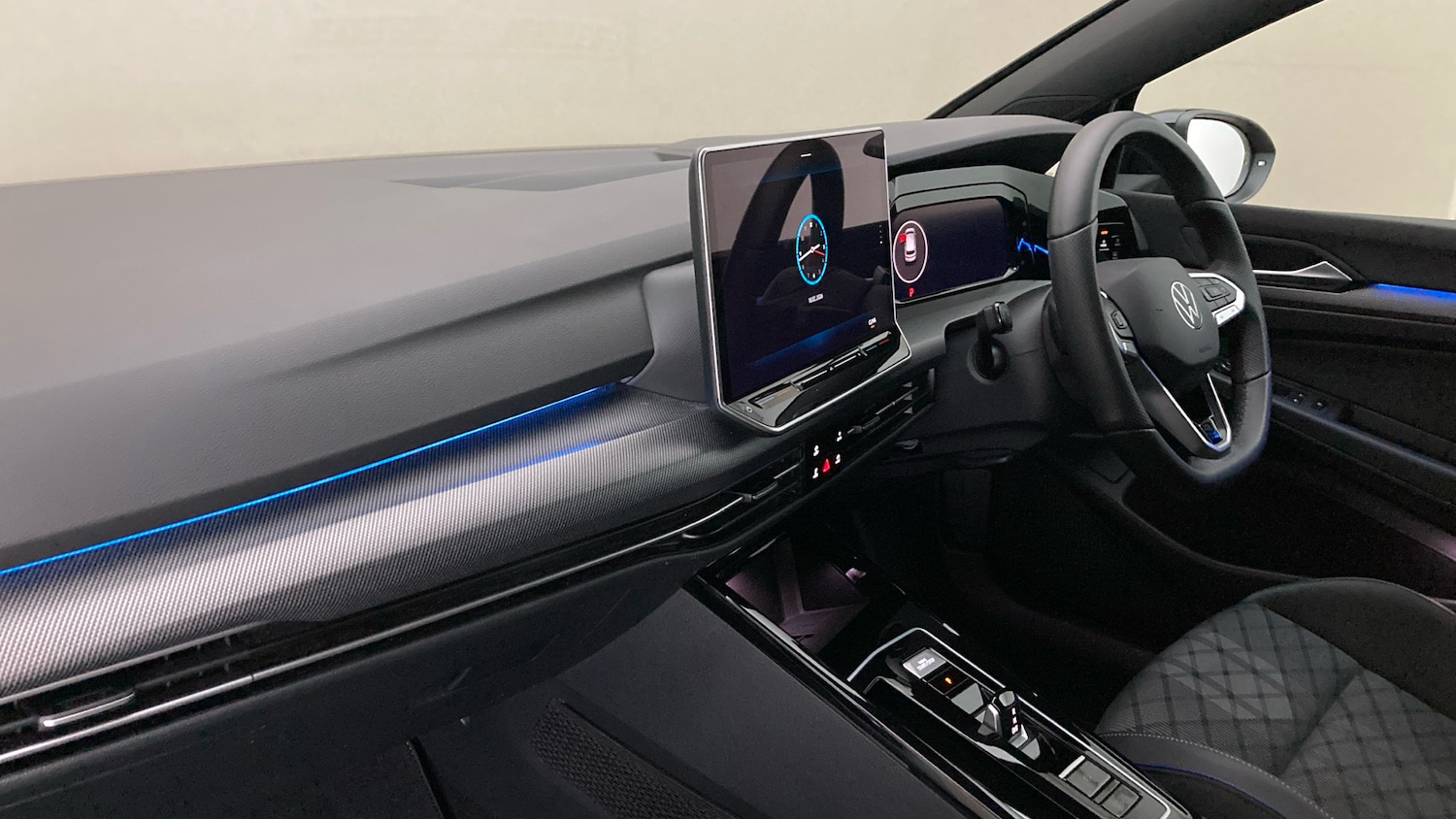 Used Volkswagen Golf 2025 for sale - 77572636: Photo 2