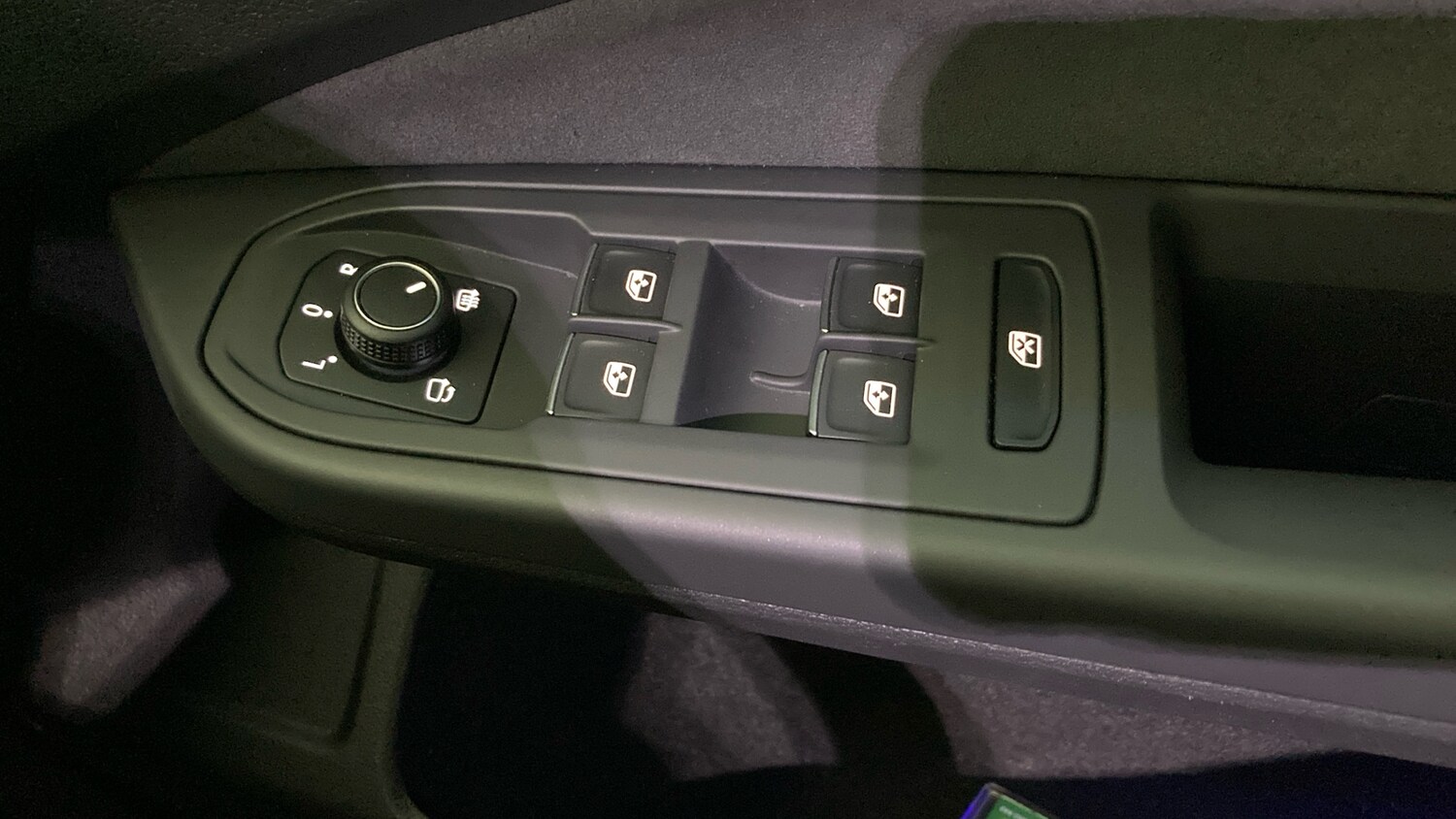 Used Volkswagen Golf 2025 for sale - 77572636: Photo 32