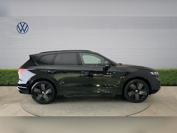 Used Volkswagen Touareg 2025 for sale - 78614481: Photo