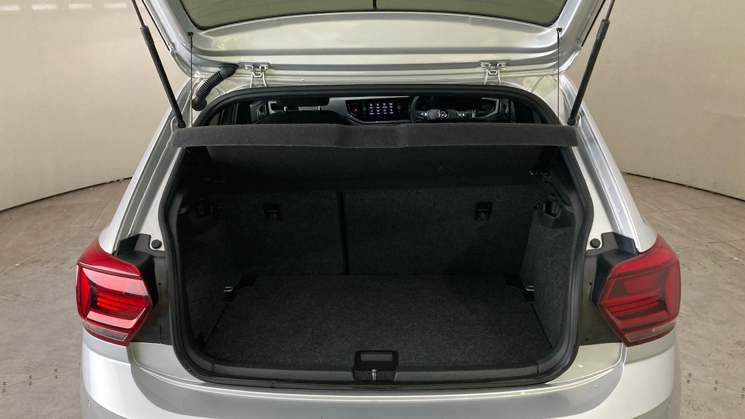 Used Volkswagen Polo 2021 for sale - 77844576: Photo 20