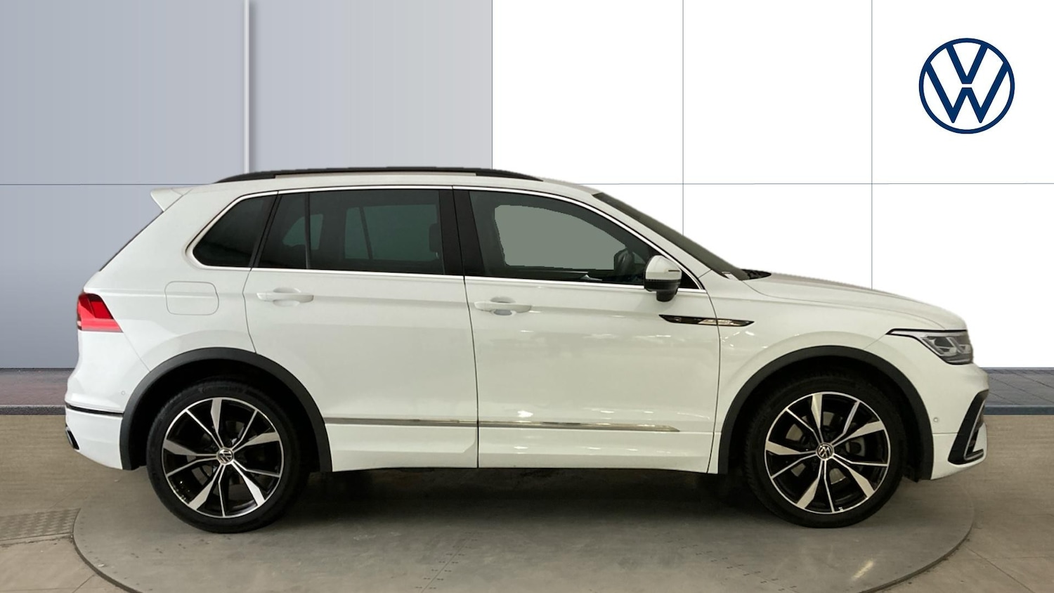 Used Volkswagen Tiguan 2023 for sale - 76706239: Photo 4