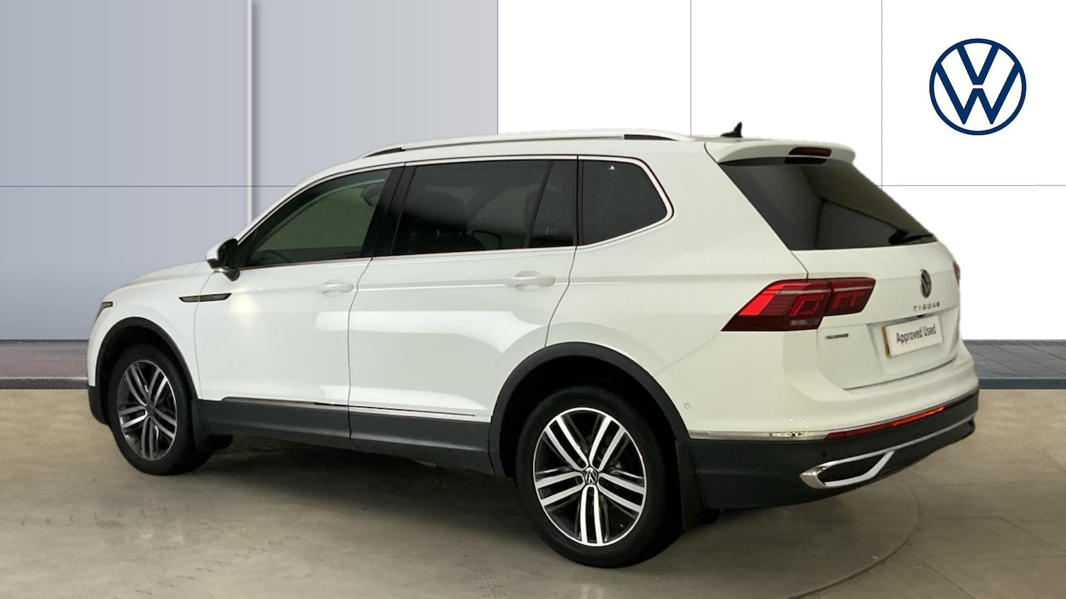 Used Volkswagen Tiguan Allspace 2022 for sale - 76734341: Photo 3