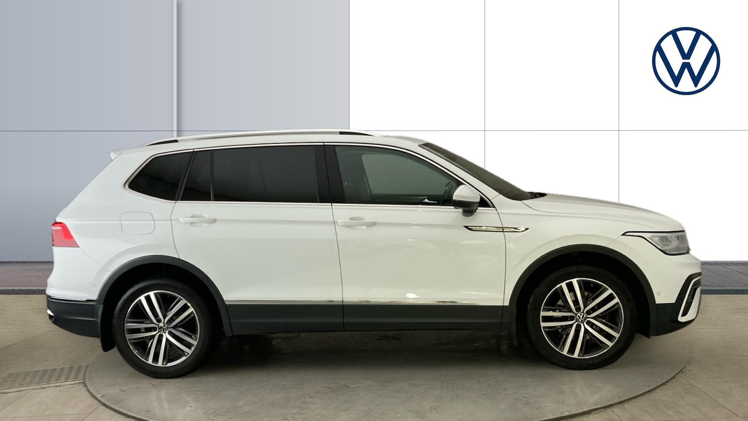 Used Volkswagen Tiguan Allspace 2022 for sale - 76734341: Photo 4