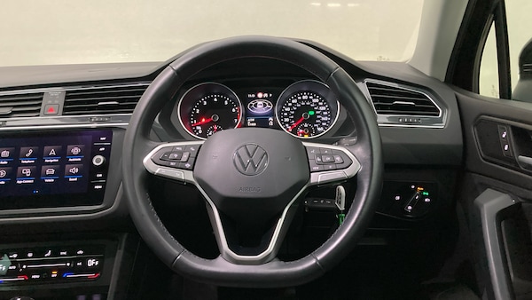 Used Volkswagen Tiguan 2021 for sale - 76101211: Photo 10