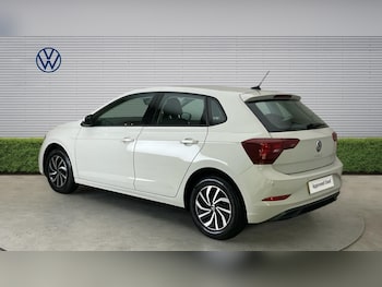 Used Volkswagen Polo 2023 for sale - 79045380: Photo