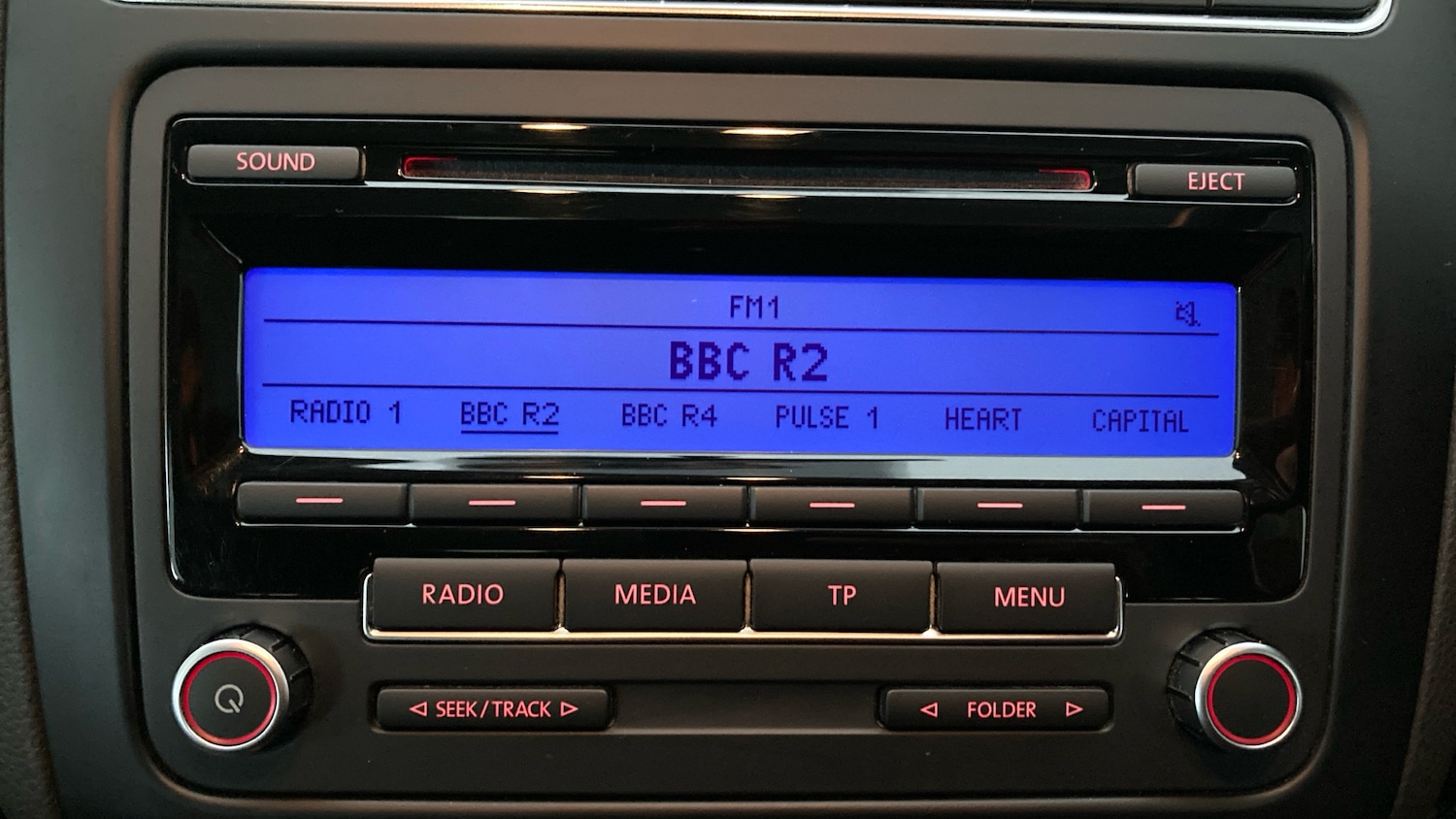 Used Volkswagen Polo 2010 for sale - 77601923: Photo 12