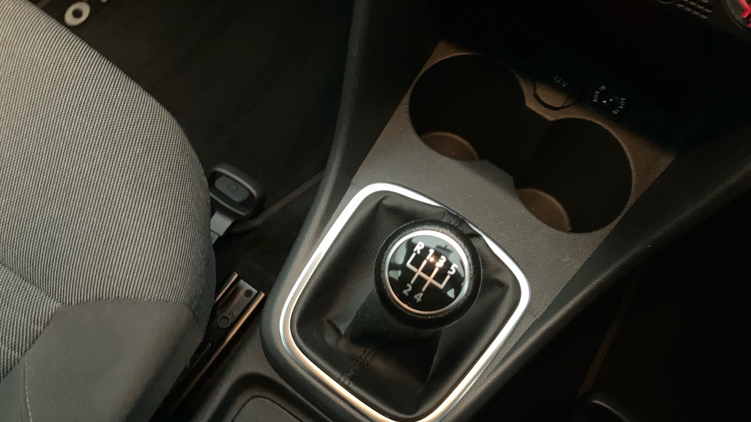 Used Volkswagen Polo 2010 for sale - 77601923: Photo 14