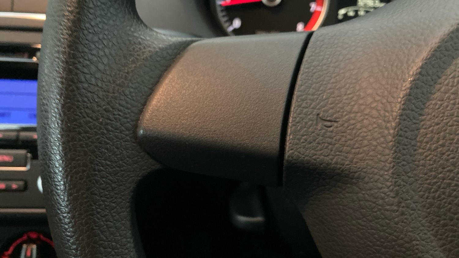 Used Volkswagen Polo 2010 for sale - 77601923: Photo 17