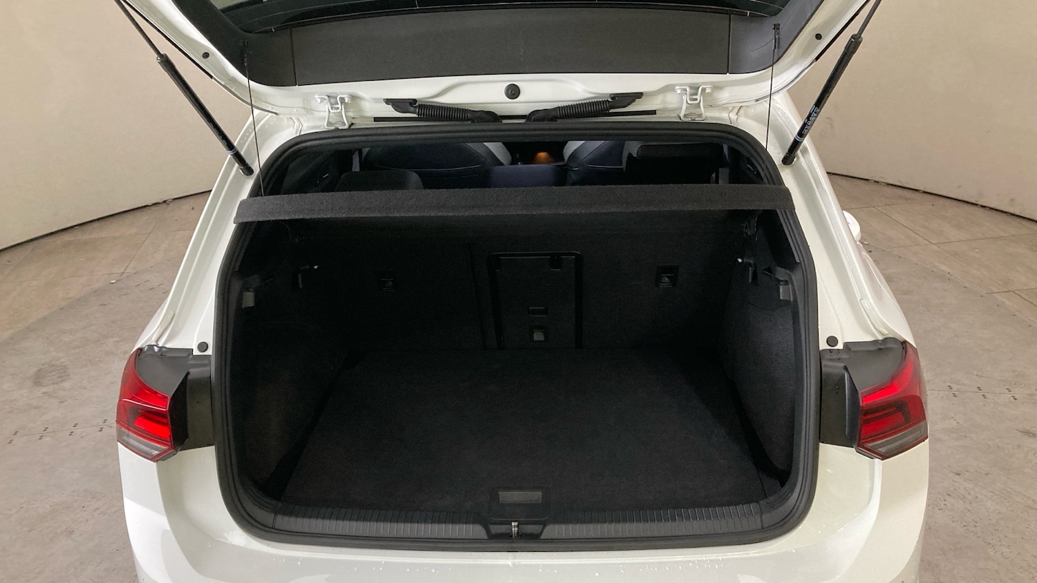 Used Volkswagen Golf 2024 for sale - 77151026: Photo 20