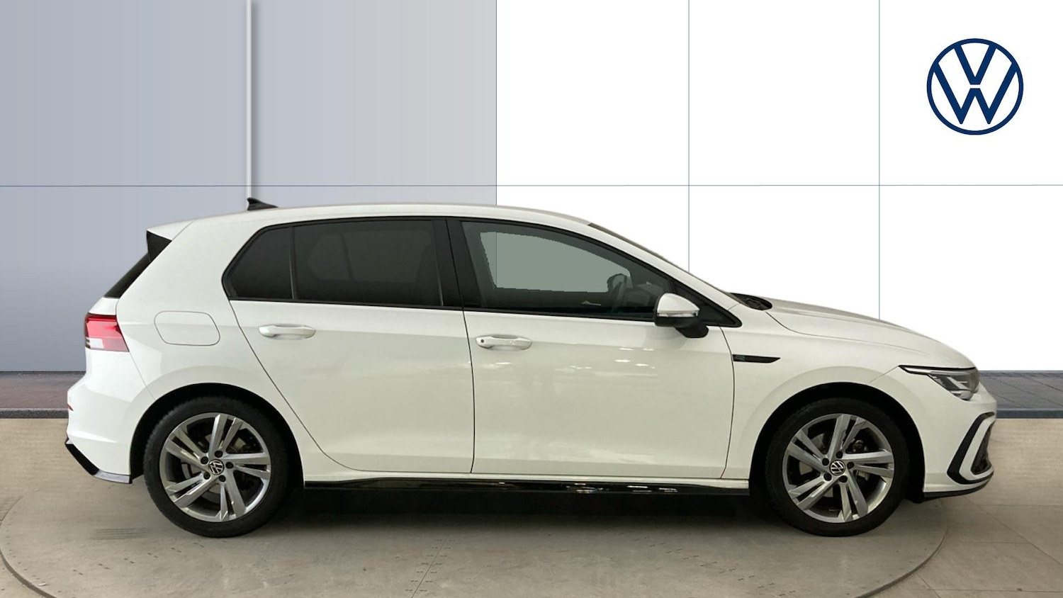 Used Volkswagen Golf 2024 for sale - 77151026: Photo 4