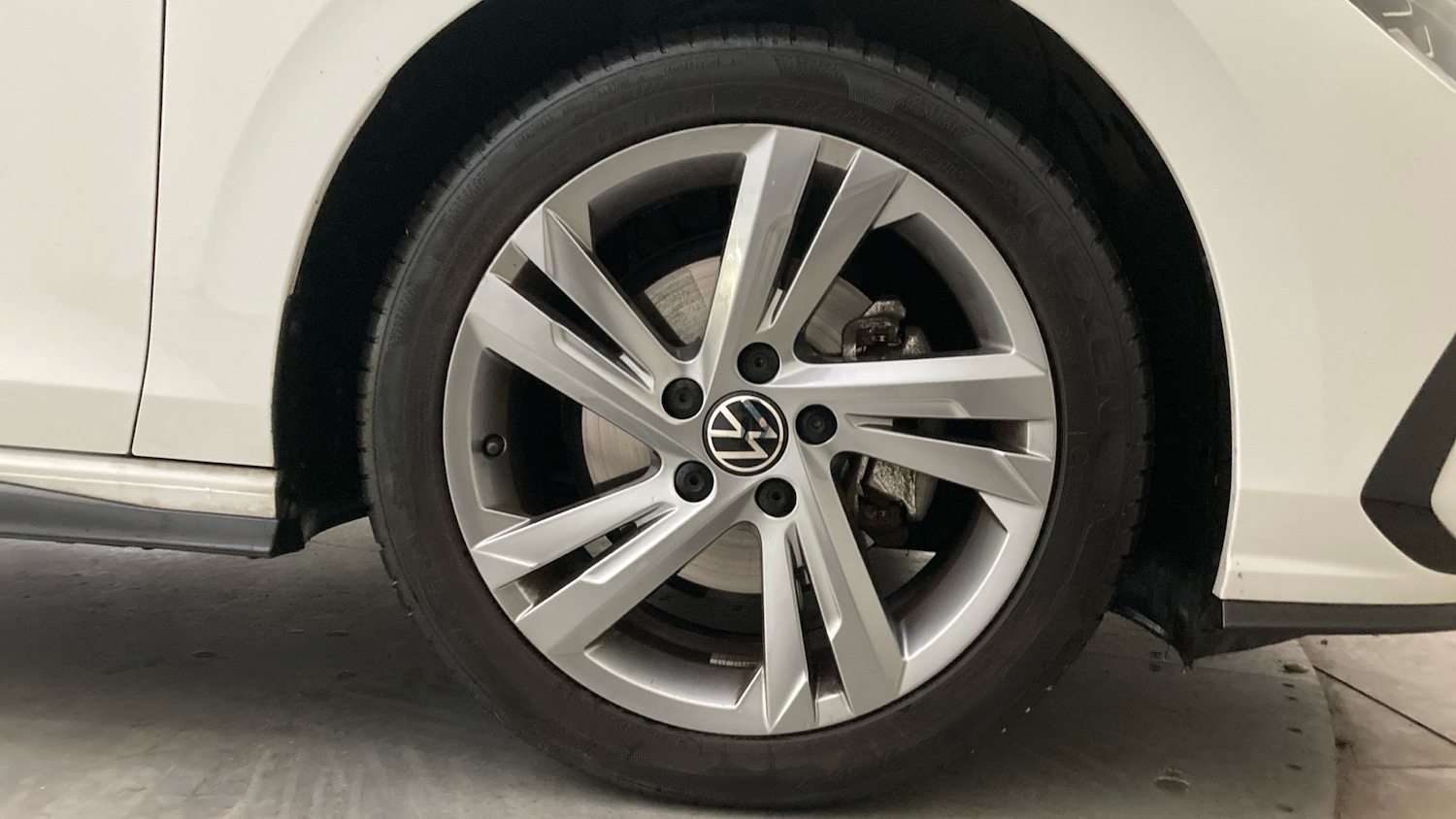 Used Volkswagen Golf 2024 for sale - 77151026: Photo 5