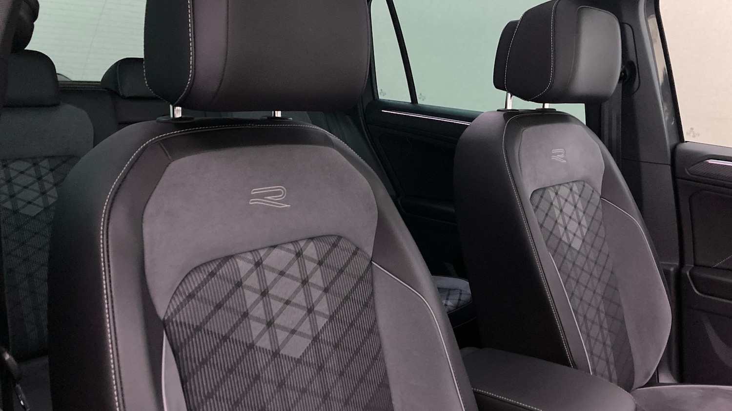 Used Volkswagen Tiguan 2023 for sale - 77432498: Photo 40