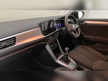 Used Volkswagen T-Roc 2022 for sale - 79045378: Photo