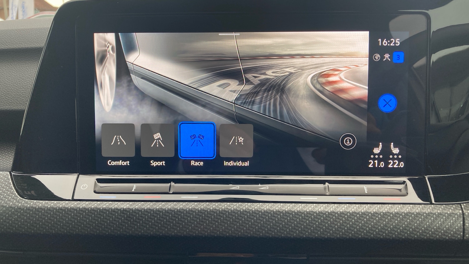 Used Volkswagen Golf 2024 for sale - 77570538: Photo 30