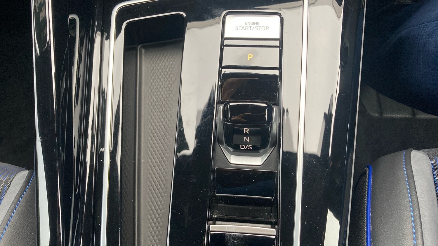 Used Volkswagen Golf 2024 for sale - 77570538: Photo 32