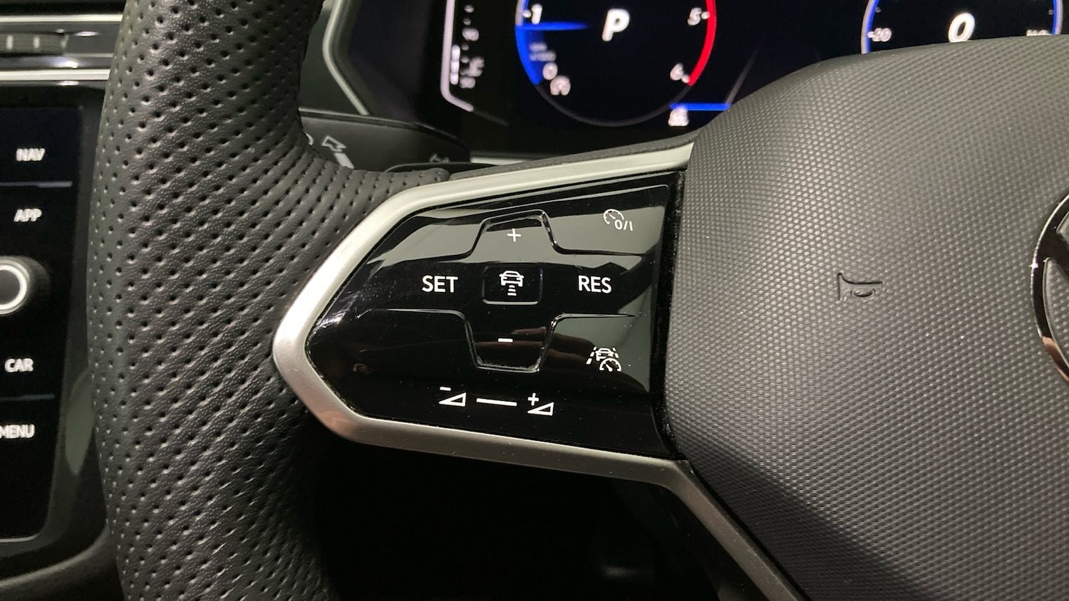 Used Volkswagen Tiguan 2021 for sale - 76493761: Photo 17