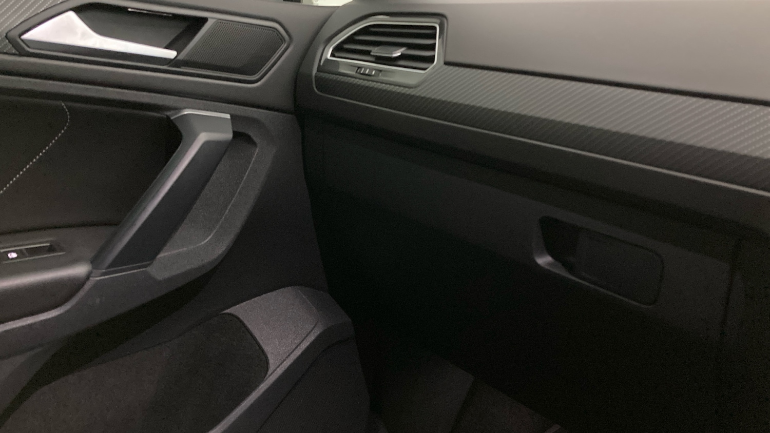 Used Volkswagen Tiguan 2021 for sale - 76493761: Photo 35