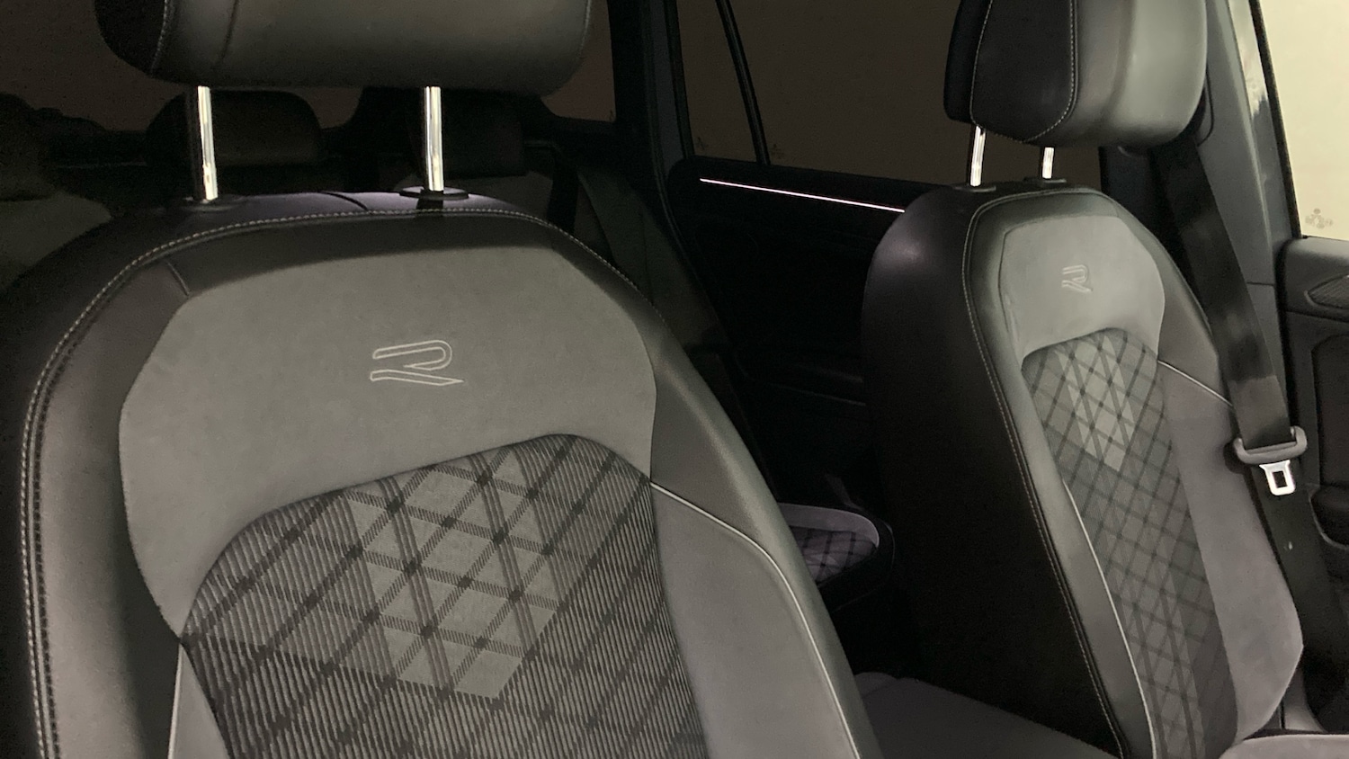 Used Volkswagen Tiguan 2021 for sale - 76493761: Photo 37