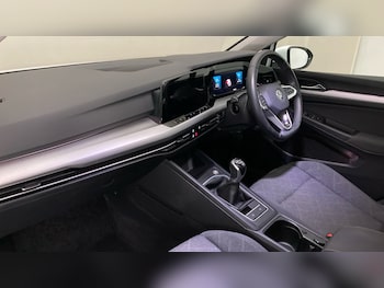 Used Volkswagen Golf 2021 for sale - 75651861: Photo