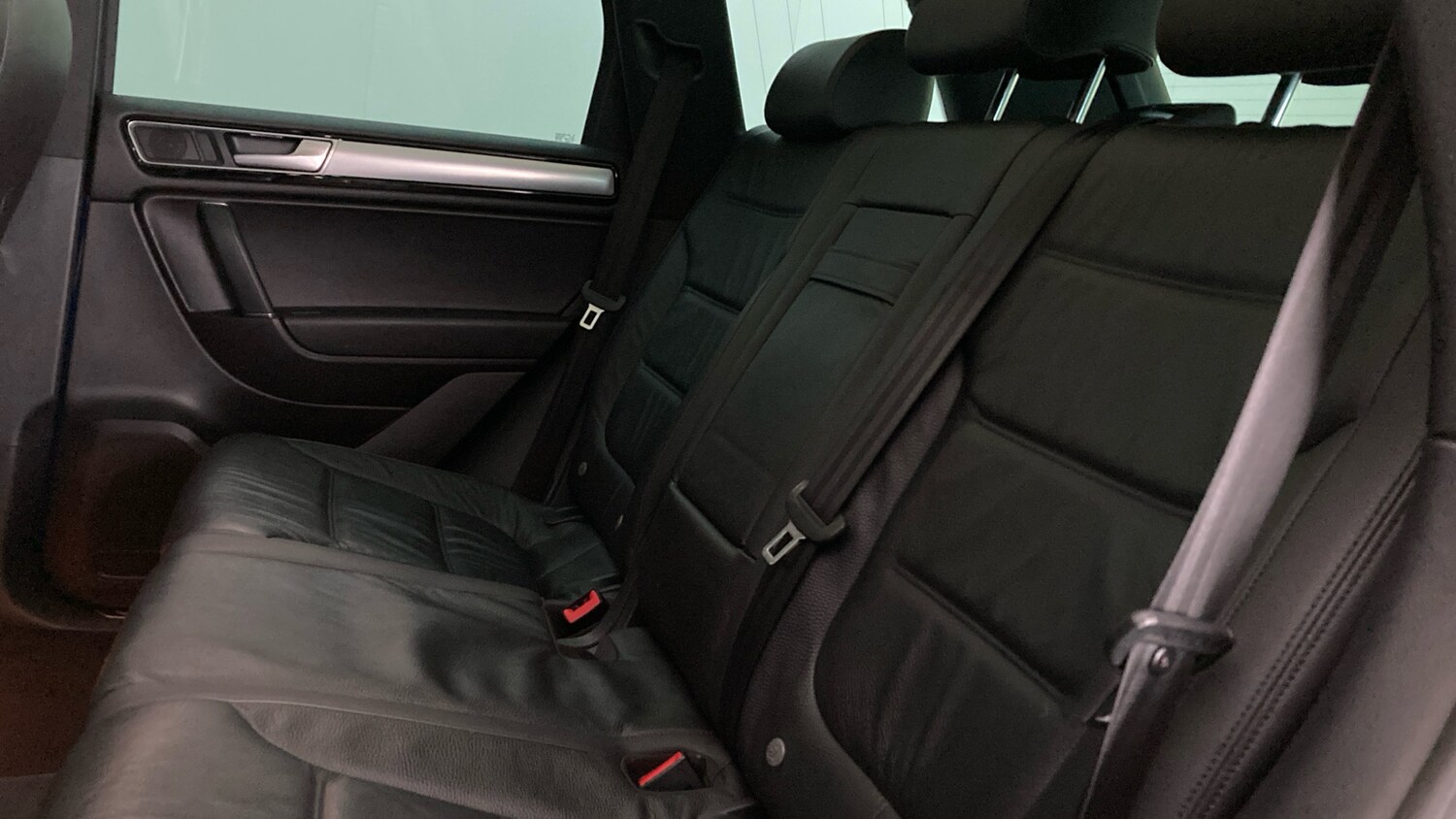 Used Volkswagen Touareg 2016 for sale - 78149826: Photo 16