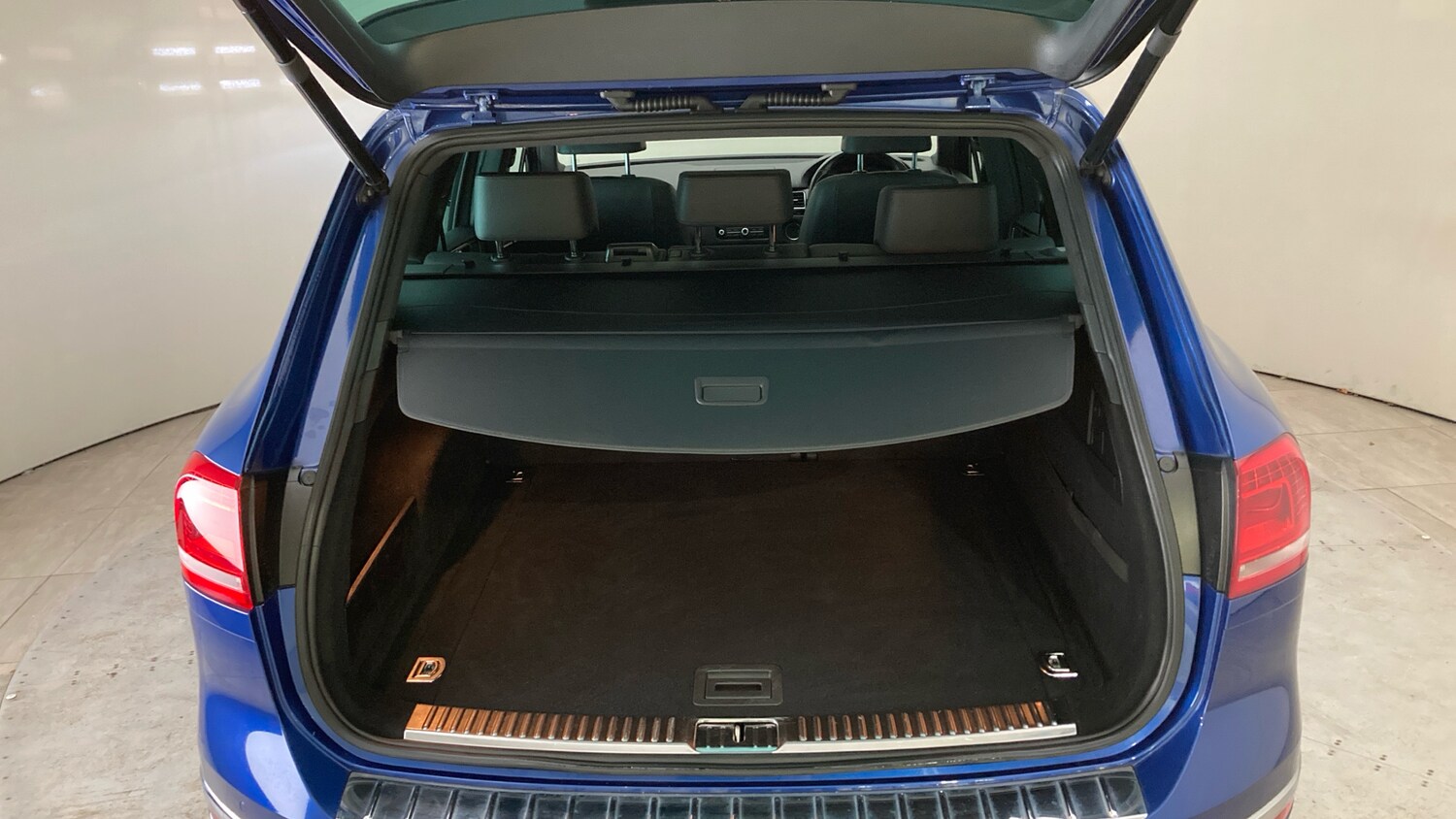 Used Volkswagen Touareg 2016 for sale - 78149826: Photo 20