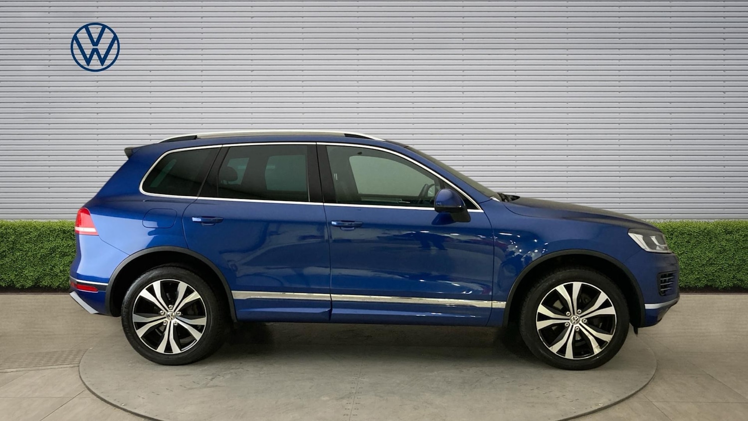 Used Volkswagen Touareg 2016 for sale - 78149826: Photo 4