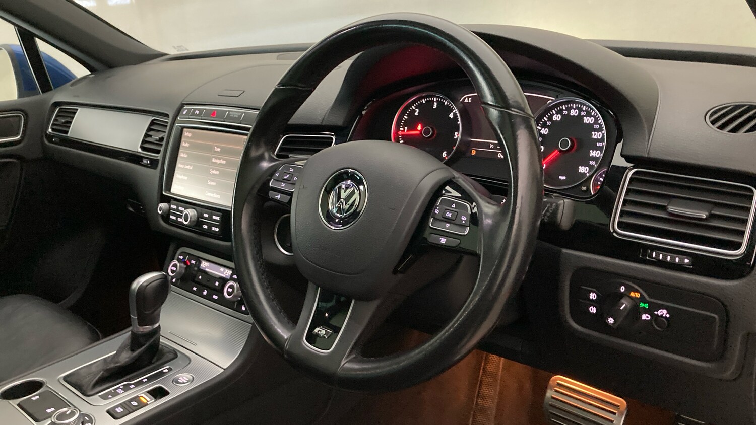 Used Volkswagen Touareg 2016 for sale - 78149826: Photo 6