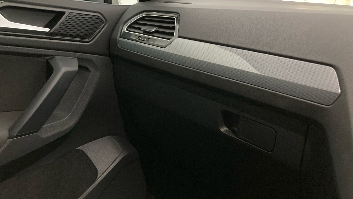 Used Volkswagen Tiguan 2021 for sale - 76366247: Photo 35