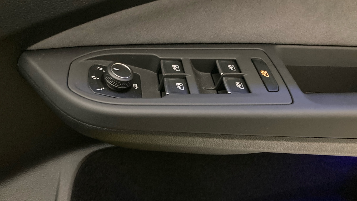 Used Volkswagen Golf 2023 for sale - 76127952: Photo 32