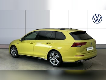 Used Volkswagen Golf 2023 for sale - 76127952: Photo 3