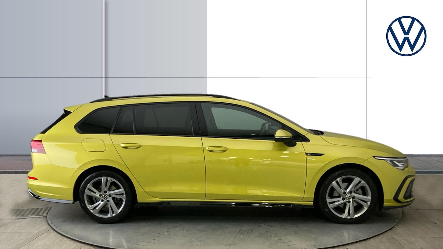 Used Volkswagen Golf 2023 for sale - 76127952: Photo 4