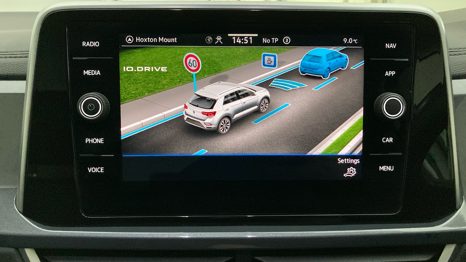 Used Volkswagen T-Roc 2023 for sale - 77901449: Photo 24