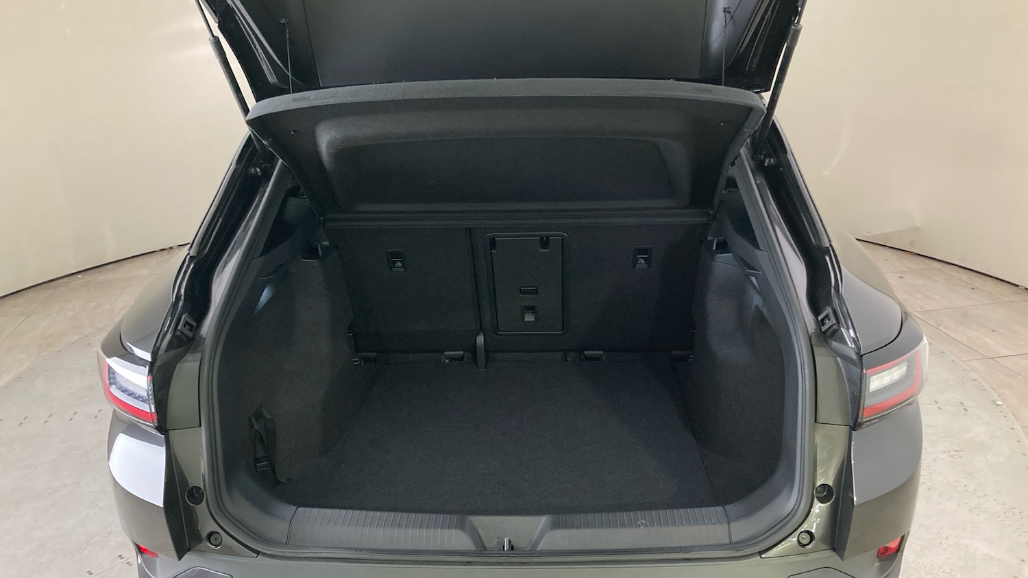 Used Volkswagen ID.4 2022 for sale - 76344530: Photo 20