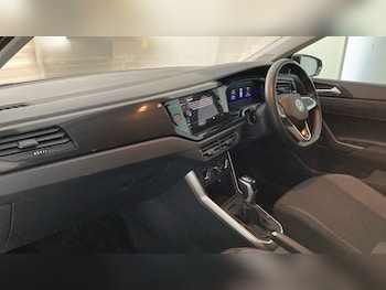 Used Volkswagen Polo 2024 for sale - 75651881: Photo