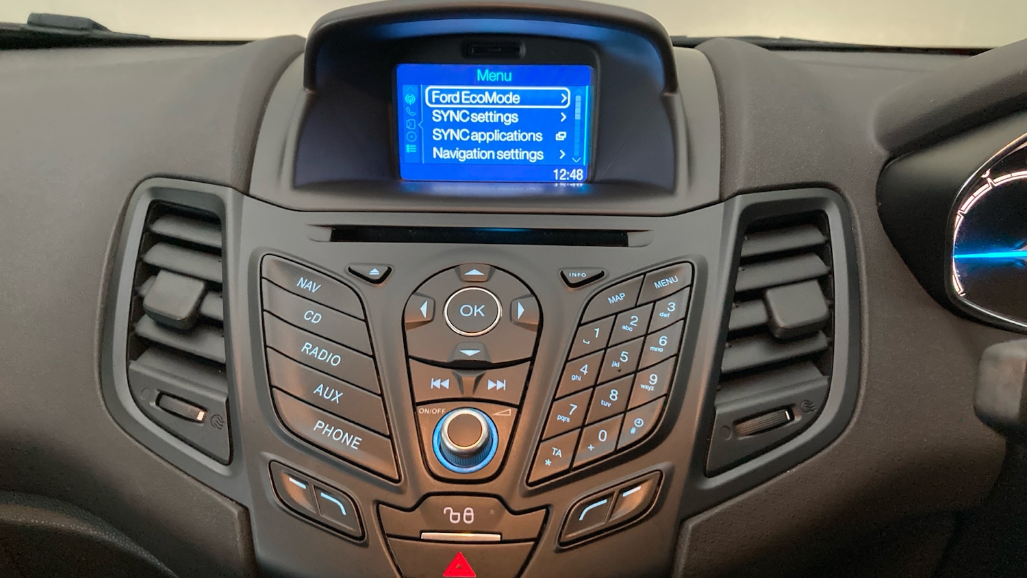 Used Ford Fiesta 2017 for sale - 78097990: Photo 12