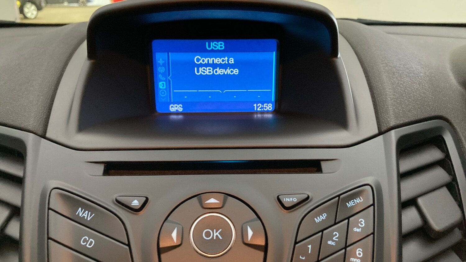 Used Ford Fiesta 2017 for sale - 78097990: Photo 24