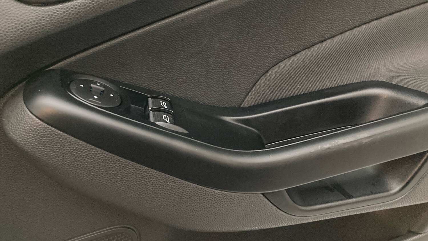 Used Ford Fiesta 2017 for sale - 78097990: Photo 27