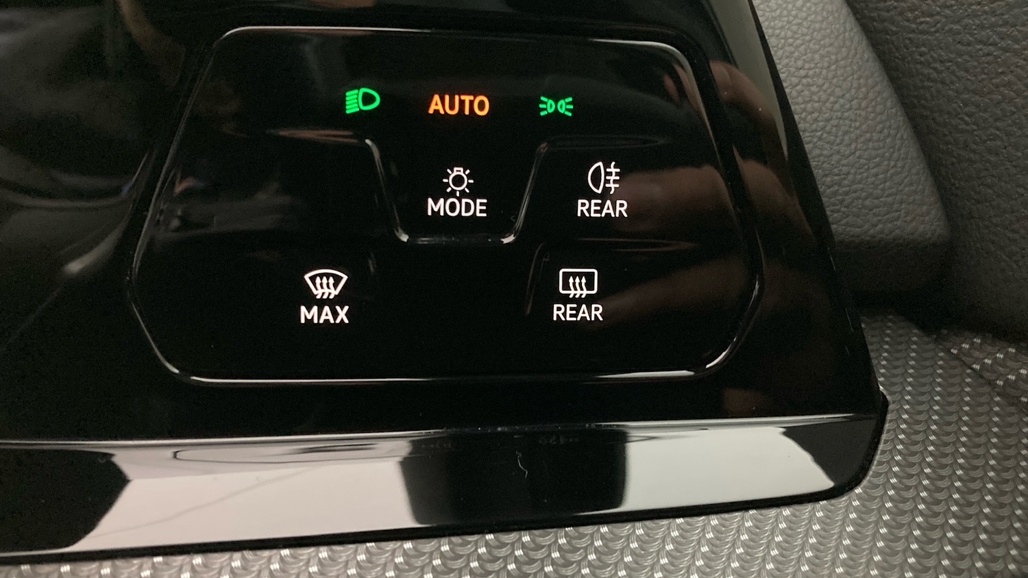 Used Volkswagen Golf 2022 for sale - 77151893: Photo 30