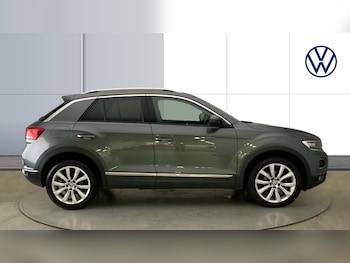 Used Volkswagen T-Roc 2020 for sale - 75820158: Photo